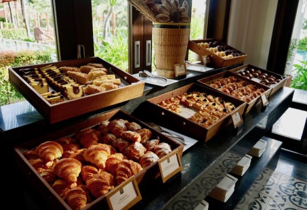 Looking for the best resort in Vietnam for families? Find out why the luxurious Anam Resort in Cam Ranh is a perfect pick.